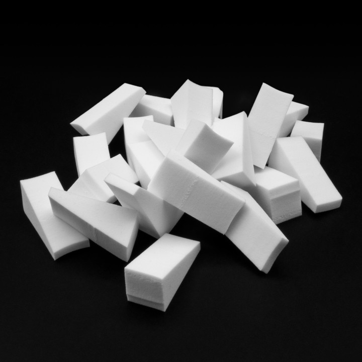Éponges triangulaires