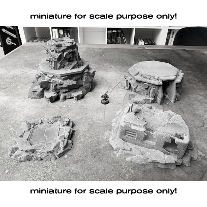 TERRAINS - Rocky Base Set - Pre-painted Resin Terrain