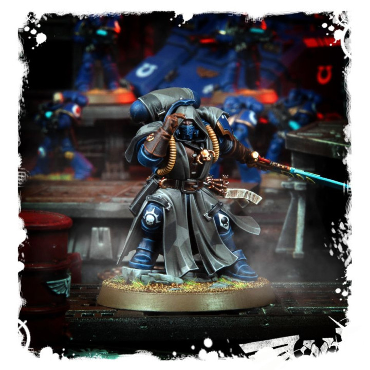 Primaris Librarian in Phobos Armour - MINIS