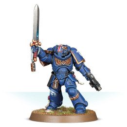 FIGURINES - Primaris Lieutenant avec épée énergétique