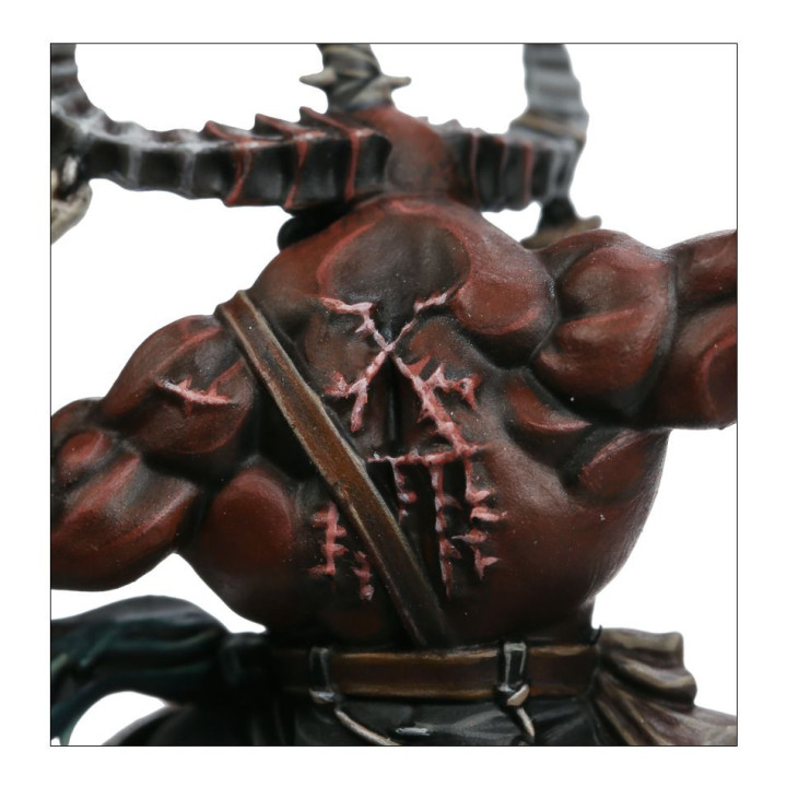 FIGURINES - Exalted Deathbringer with Ruinous Axe