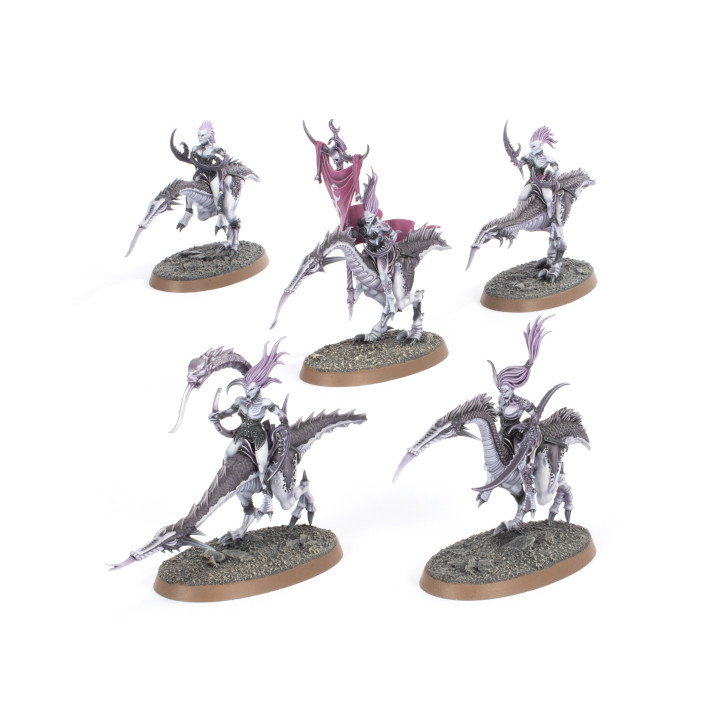 FIGURINES - Veneuses de Slaanesh