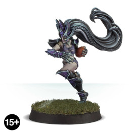 BLOOD BOWL - Roxanna Darknail